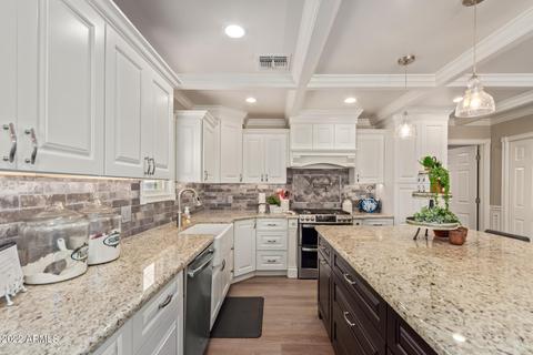 1858 N Oracle Cir, Mesa, AZ 85203 photo 8