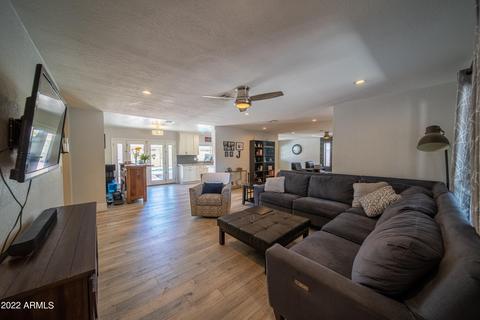402 E Helena Dr, Phoenix, AZ 85022 photo 4
