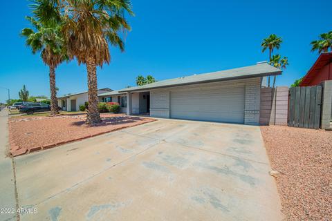 402 E Helena Dr, Phoenix, AZ 85022 photo 2