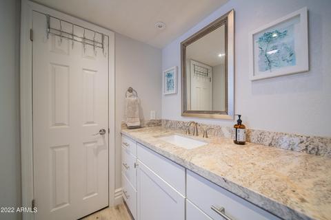 402 E Helena Dr, Phoenix, AZ 85022 photo 19