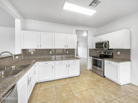 1218 E Milada Dr, Phoenix, AZ 85042 photo 10