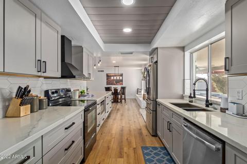 2002 E Apollo Ave, Tempe, AZ 85283 photo 9