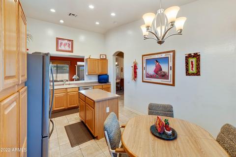 4921 S Peach Willow Ln, Gilbert, AZ 85298 photo 7