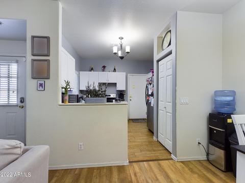 1633 E Lakeside Dr #71, Gilbert, AZ 85234 photo 8