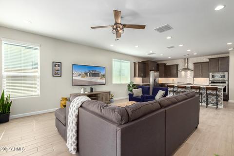 2053 E Charlotte Dr, Phoenix, AZ 85024 photo 8