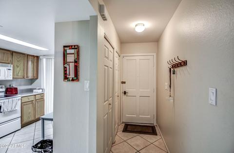 7838 E Parkview Dr, Mesa, AZ 85208 photo 2