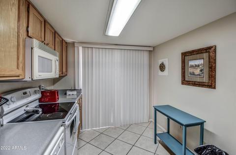 7838 E Parkview Dr, Mesa, AZ 85208 photo 8
