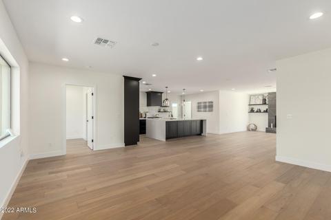 1253 E Cambridge Ave, Phoenix, AZ 85006 photo 9
