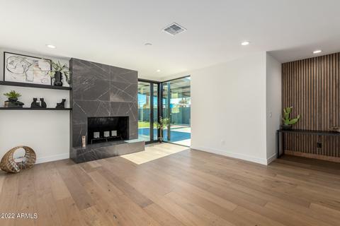 1253 E Cambridge Ave, Phoenix, AZ 85006 photo 2