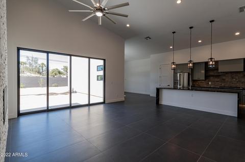 2812 E Pinchot Ave, Phoenix, AZ 85016 photo 7