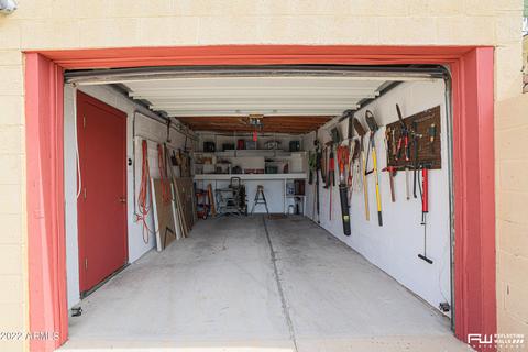 965 E Sotol Loop, Miami, AZ 85539 photo 4