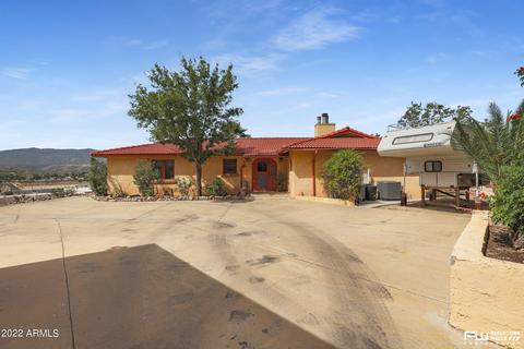 965 E Sotol Loop, Miami, AZ 85539 photo 5