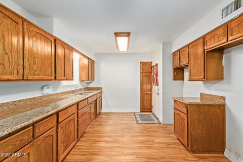 933 E 8th Ave, Mesa, AZ 85204 photo 17