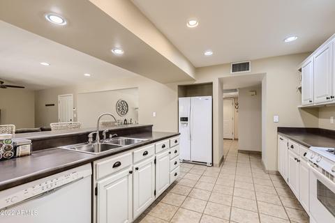 3624 E Colter St, Phoenix, AZ 85018 photo 9