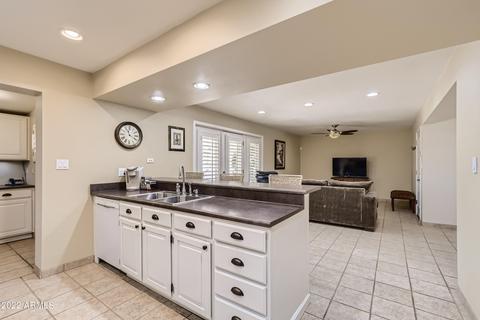 3624 E Colter St, Phoenix, AZ 85018 photo 8