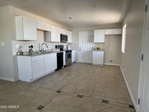 121 W Harding Ave, Coolidge, AZ 85128 photo 3