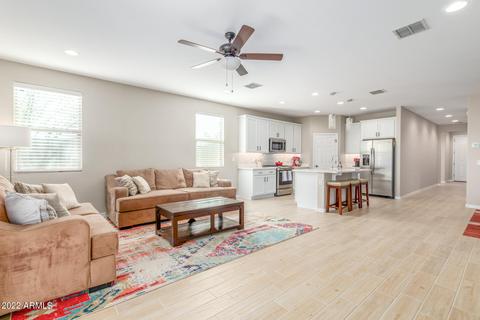 3259 W Carter Rd, Phoenix, AZ 85041 photo 5