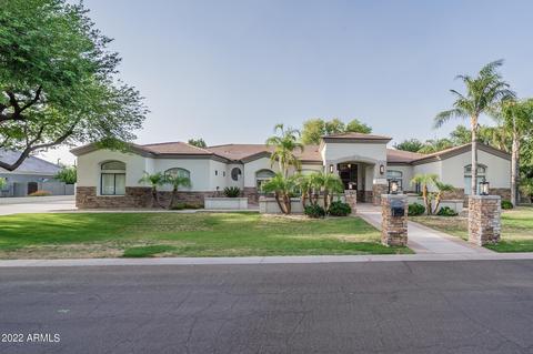 2590 E Meadowview Dr, Gilbert, AZ 85298 photo 4