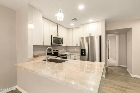 1025 E Highland Ave #8, Phoenix, AZ 85014 photo 7