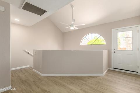 1025 E Highland Ave #8, Phoenix, AZ 85014 photo 12