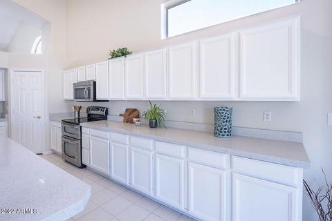 3122 E Oraibi Dr, Phoenix, AZ 85050 photo 6