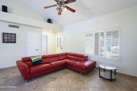 3921 E South Fork Dr, Phoenix, AZ 85044 photo 4