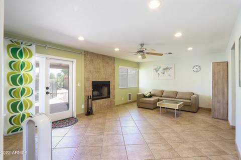 3921 E South Fork Dr, Phoenix, AZ 85044 photo 9