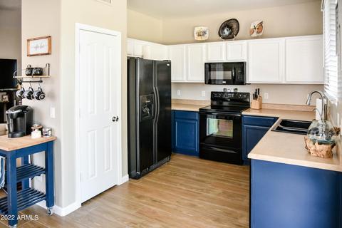 3382 E Clifton Ave, Gilbert, AZ 85295 photo 5