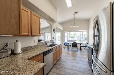 3413 E Kelton Ln, Phoenix, AZ 85032 photo 14