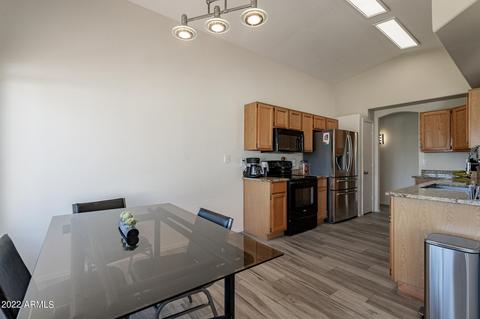 3413 E Kelton Ln, Phoenix, AZ 85032 photo 9
