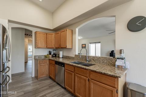 3413 E Kelton Ln, Phoenix, AZ 85032 photo 12