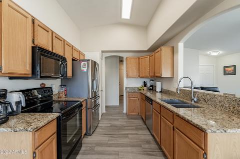 3413 E Kelton Ln, Phoenix, AZ 85032 photo 11