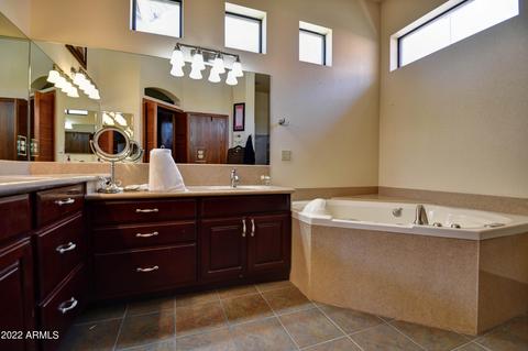 1317 E Clearwater Ln, Gilbert, AZ 85234 photo 24