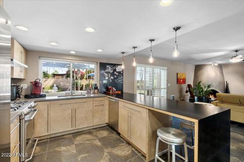 2440 E Cinnabar Ave, Phoenix, AZ 85028 photo 9