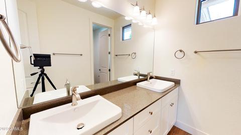 1340 E Flamingo Ct, Gilbert, AZ 85297 photo 11