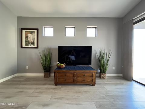 1680 E Robin Ln, Gilbert, AZ 85296 photo 4
