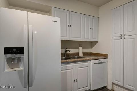 1231 E Wagon Wheel Dr, Phoenix, AZ 85020 photo 11