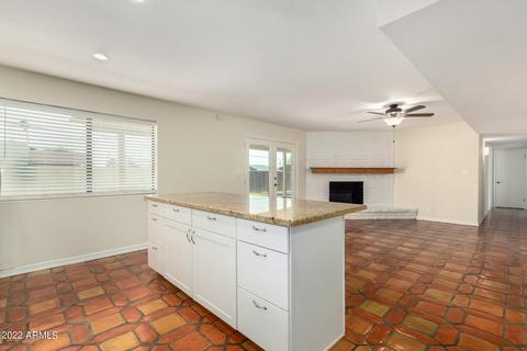 2115 W Eugie Ave, Phoenix, AZ 85029 photo 13