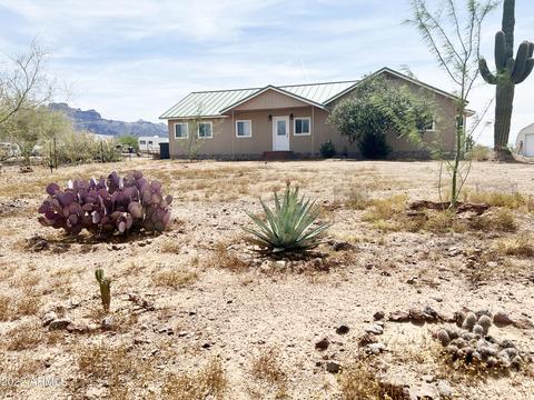 611 S Vista Rd, Apache Junction, AZ 85119 photo 1