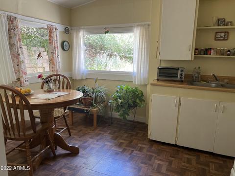520 E Sycamore St, Globe, AZ 85501 photo 6