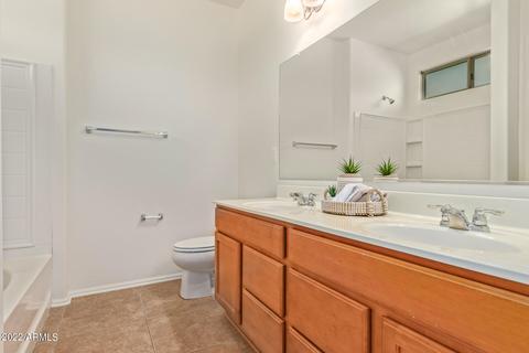 993 S Pheasant Dr, Gilbert, AZ 85296 photo 15