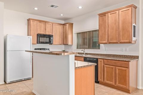 993 S Pheasant Dr, Gilbert, AZ 85296 photo 12