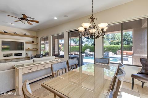 3956 E Nocona Ln, Phoenix, AZ 85050 photo 9
