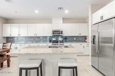 736 E Rojo Way #103, Gilbert, AZ 85297 photo 4