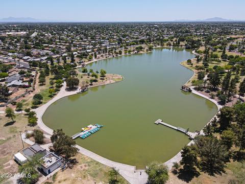 121 E Colgate Dr, Tempe, AZ 85283 photo 9