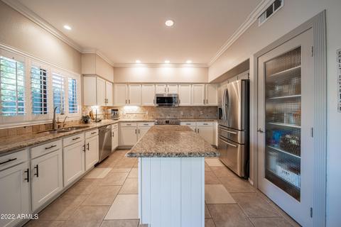 4376 E Anderson Dr E, Phoenix, AZ 85032 photo 12