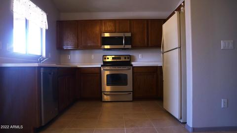 9934 E Dolphin Cir, Mesa, AZ 85208 photo 6