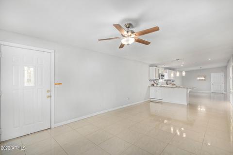 4734 N 40th Dr, Phoenix, AZ 85019 photo 3