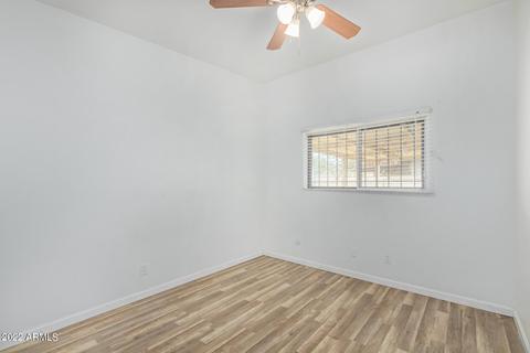 4734 N 40th Dr, Phoenix, AZ 85019 photo 17