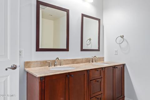 2516 E Minnezona Ave, Phoenix, AZ 85016 photo 12